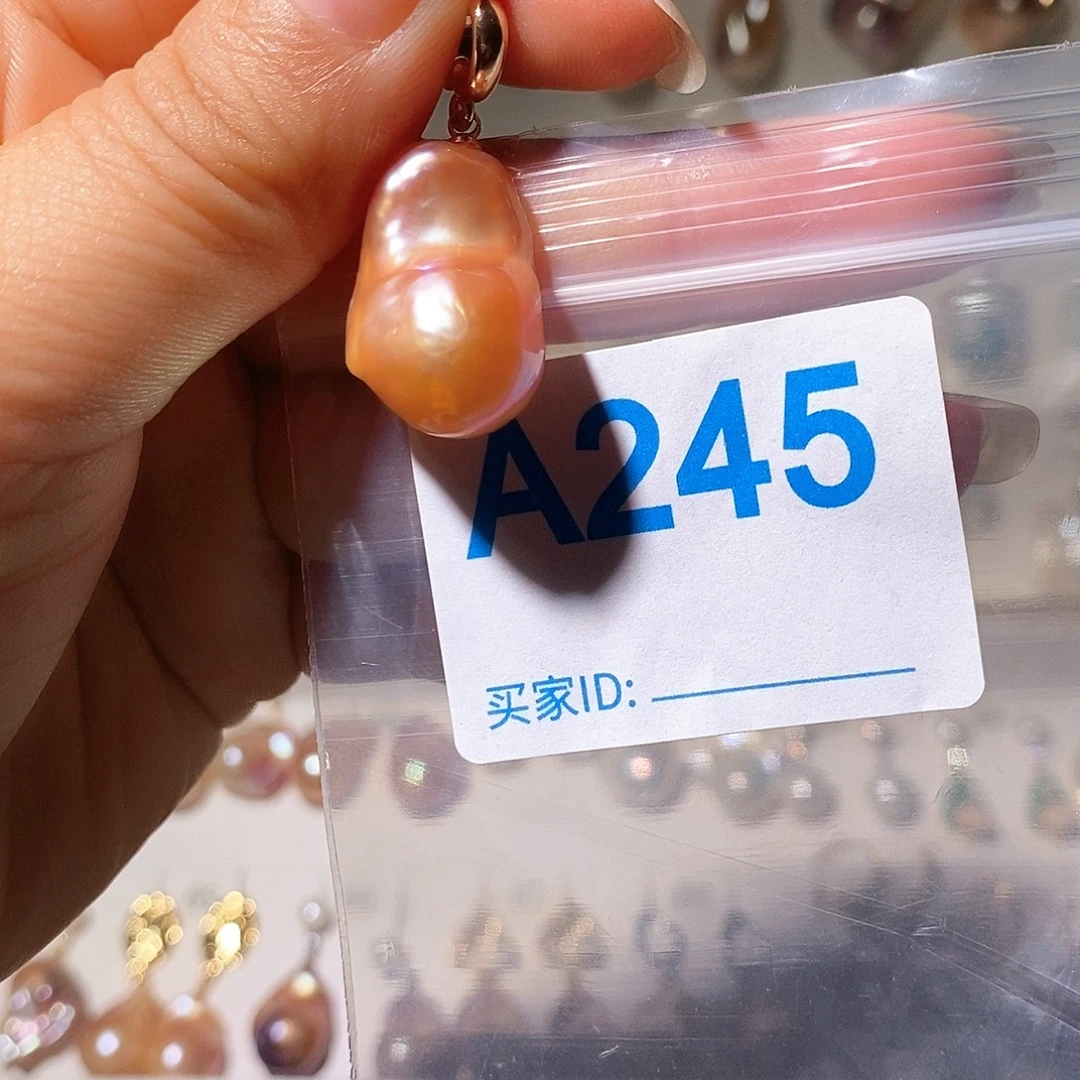 颈饰未镶嵌淡水珍珠