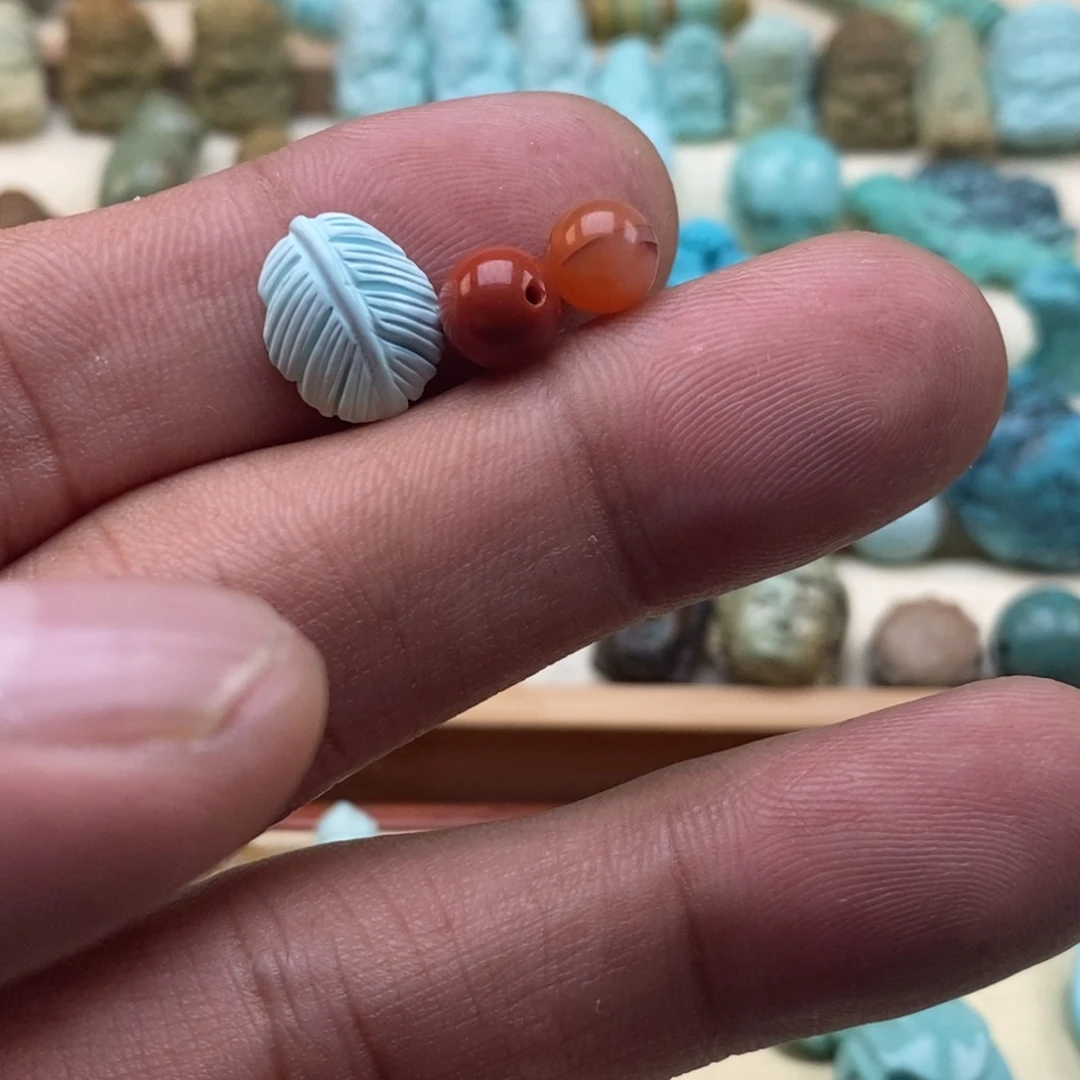 南红玛瑙未镶嵌珠宝半成品