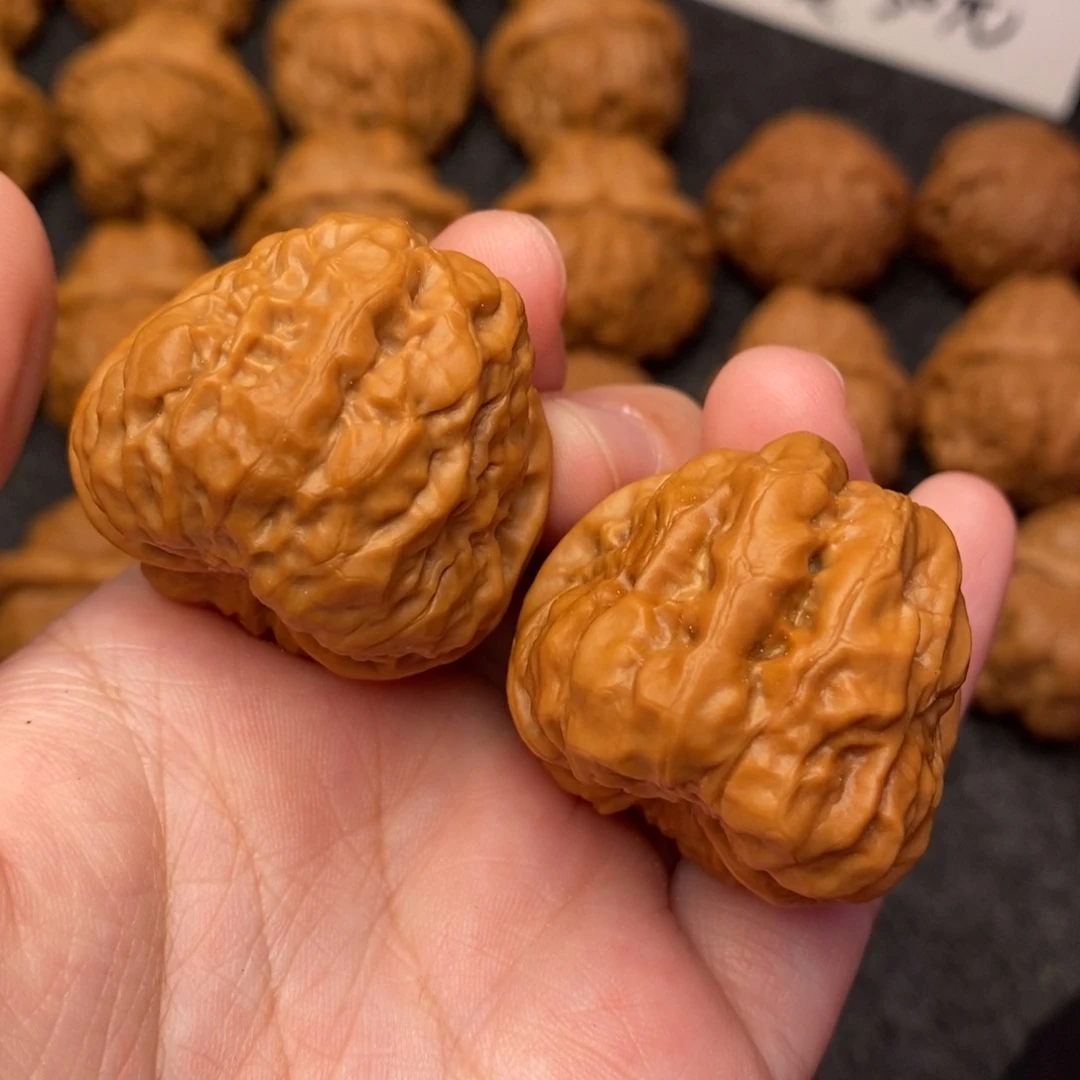 文玩核桃把件猛*蛤蟆35