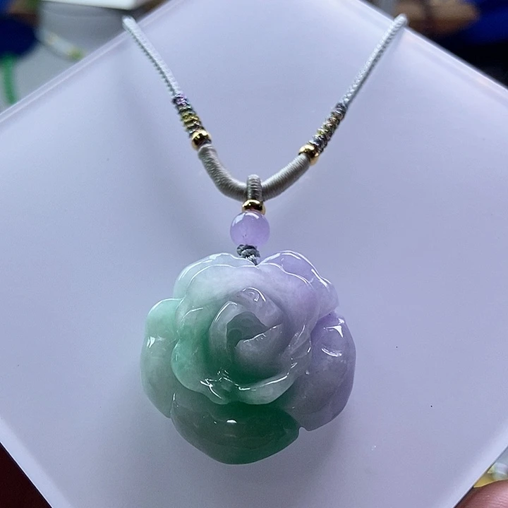 吊坠(赠链)未镶嵌翡翠