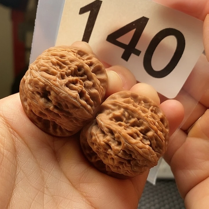 文玩核桃吊坠140号