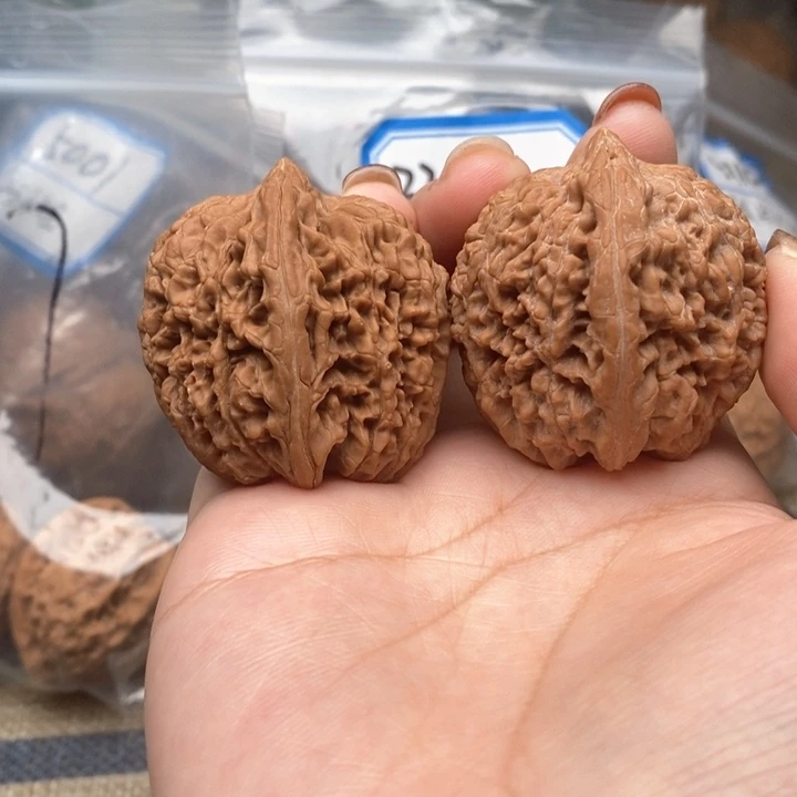 文玩核桃吊坠2221号大蒜头36