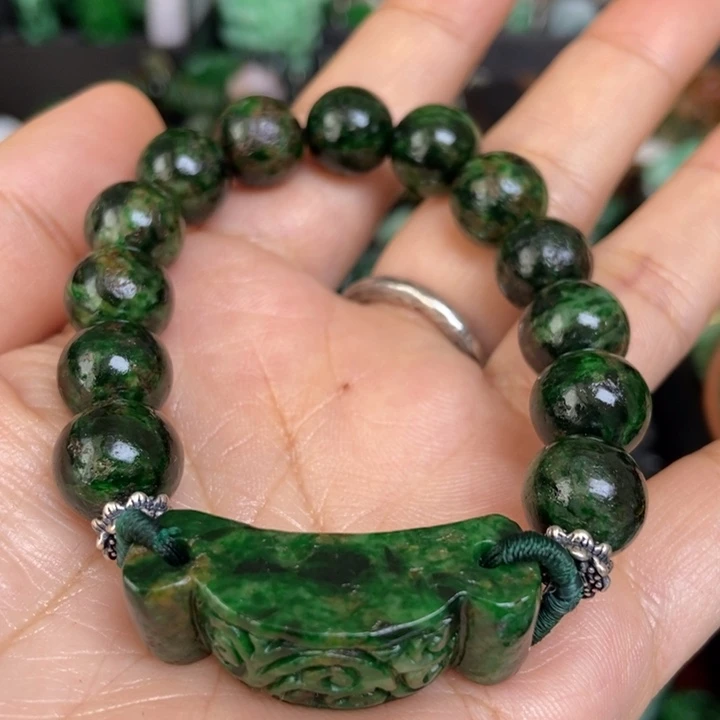 翡翠散珠刘*手串一条