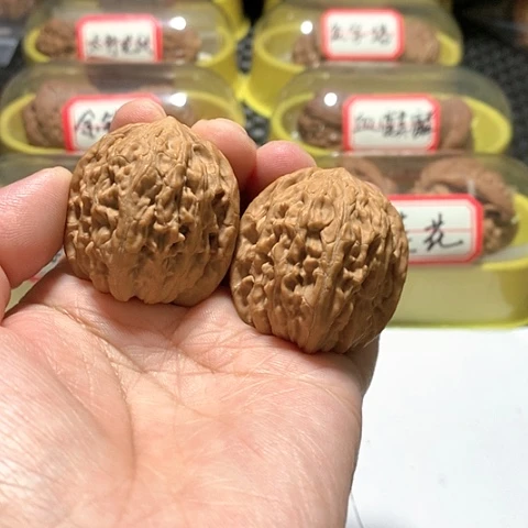 吊坠文玩核桃蛮王