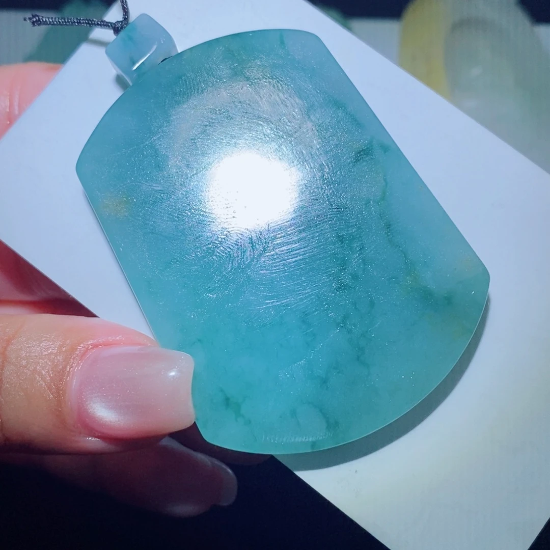 定制翡翠未镶嵌吊坠