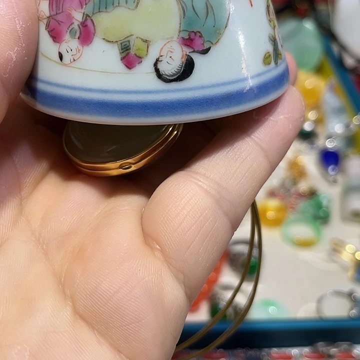 普**藏青花手绘小主人杯子