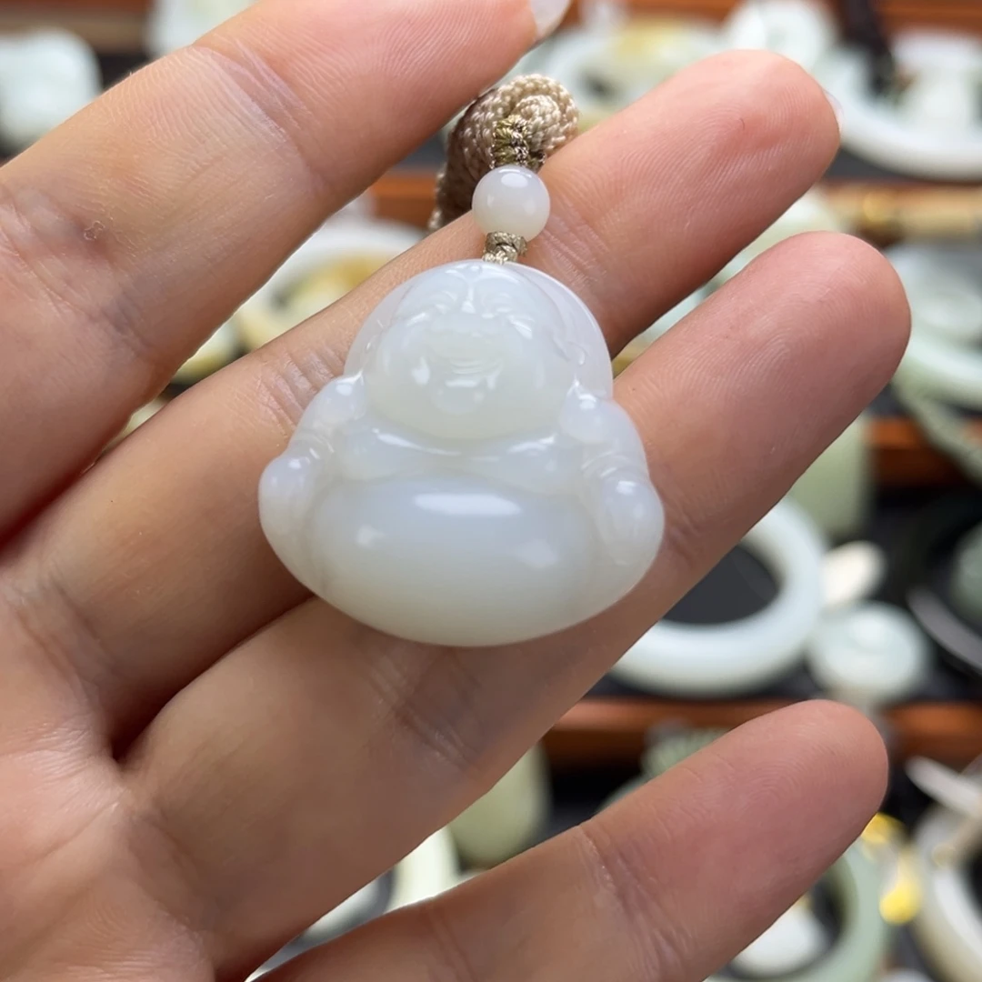 和田玉未镶嵌颈饰30