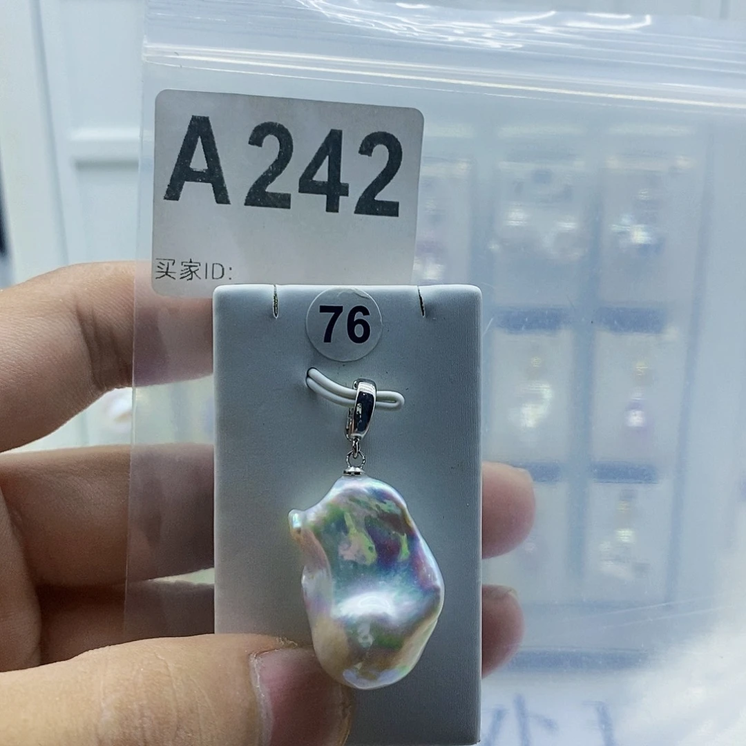 合金淡水珍珠颈饰