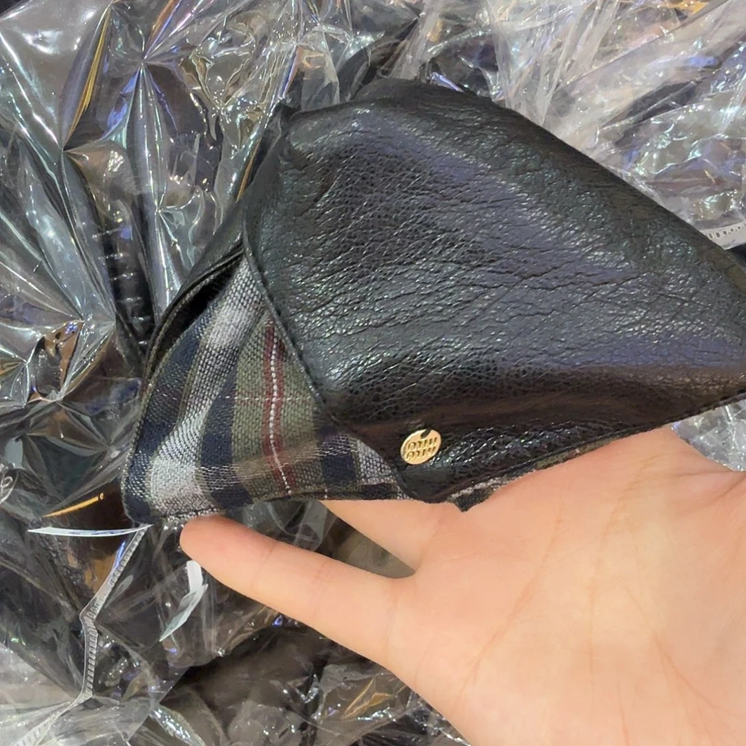 硅胶铁合金皮格子三角抓30