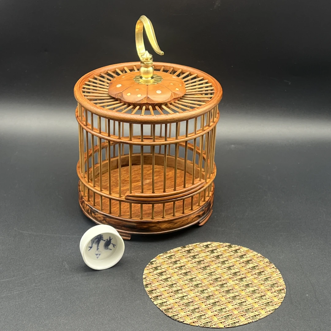 精品大叶黄花梨蝈蝈笼复古感很强12厘米