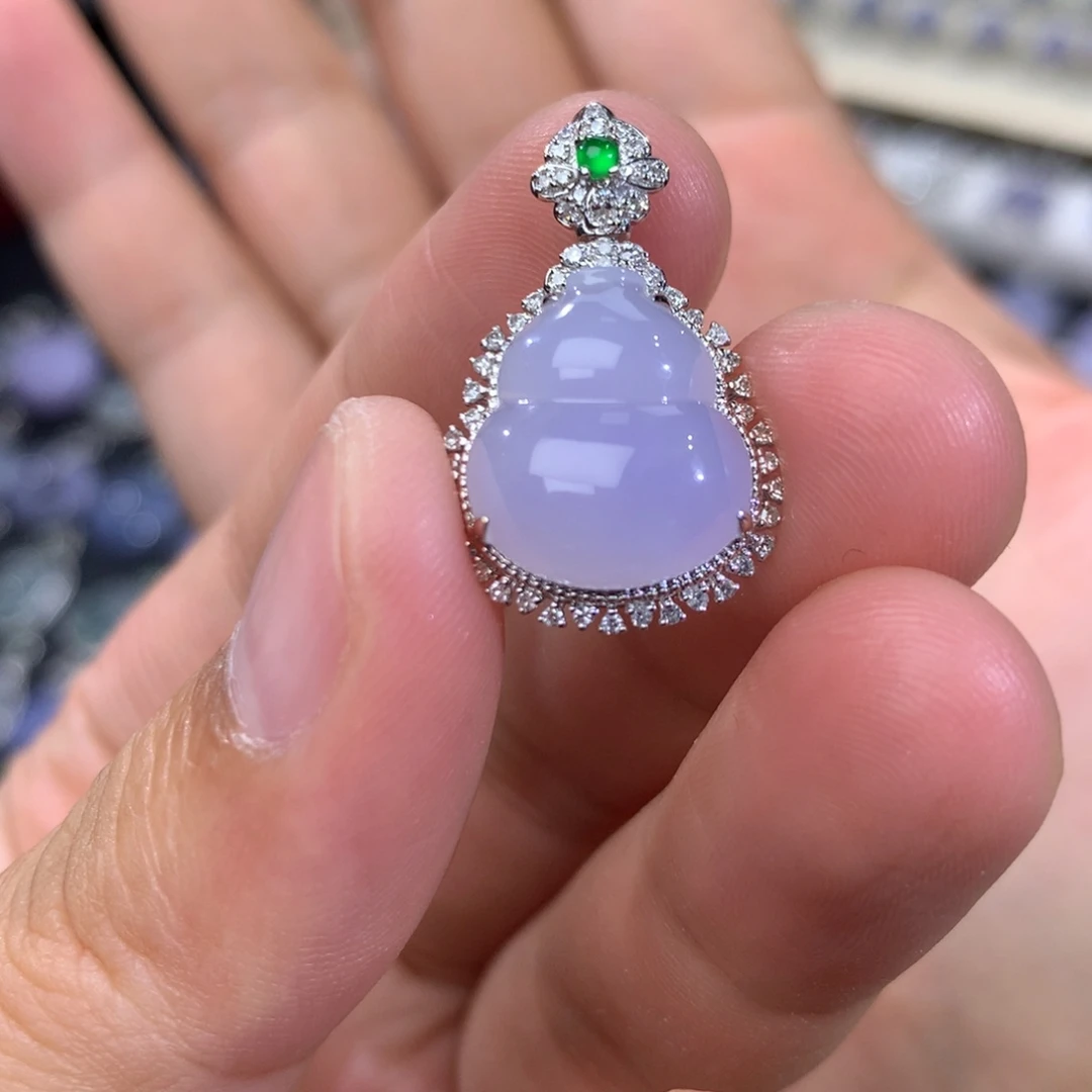 翡翠18K金镶嵌吊坠(不含链)签收后48小时鉴赏期