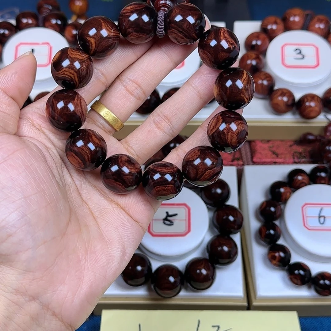 嗨***花梨木类黄花梨2.0