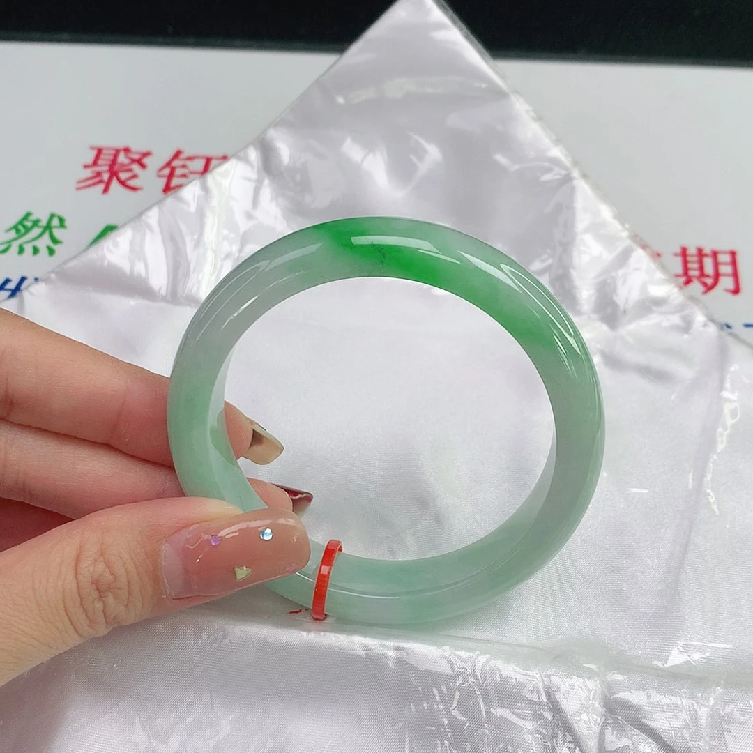 未镶嵌手镯翡翠809