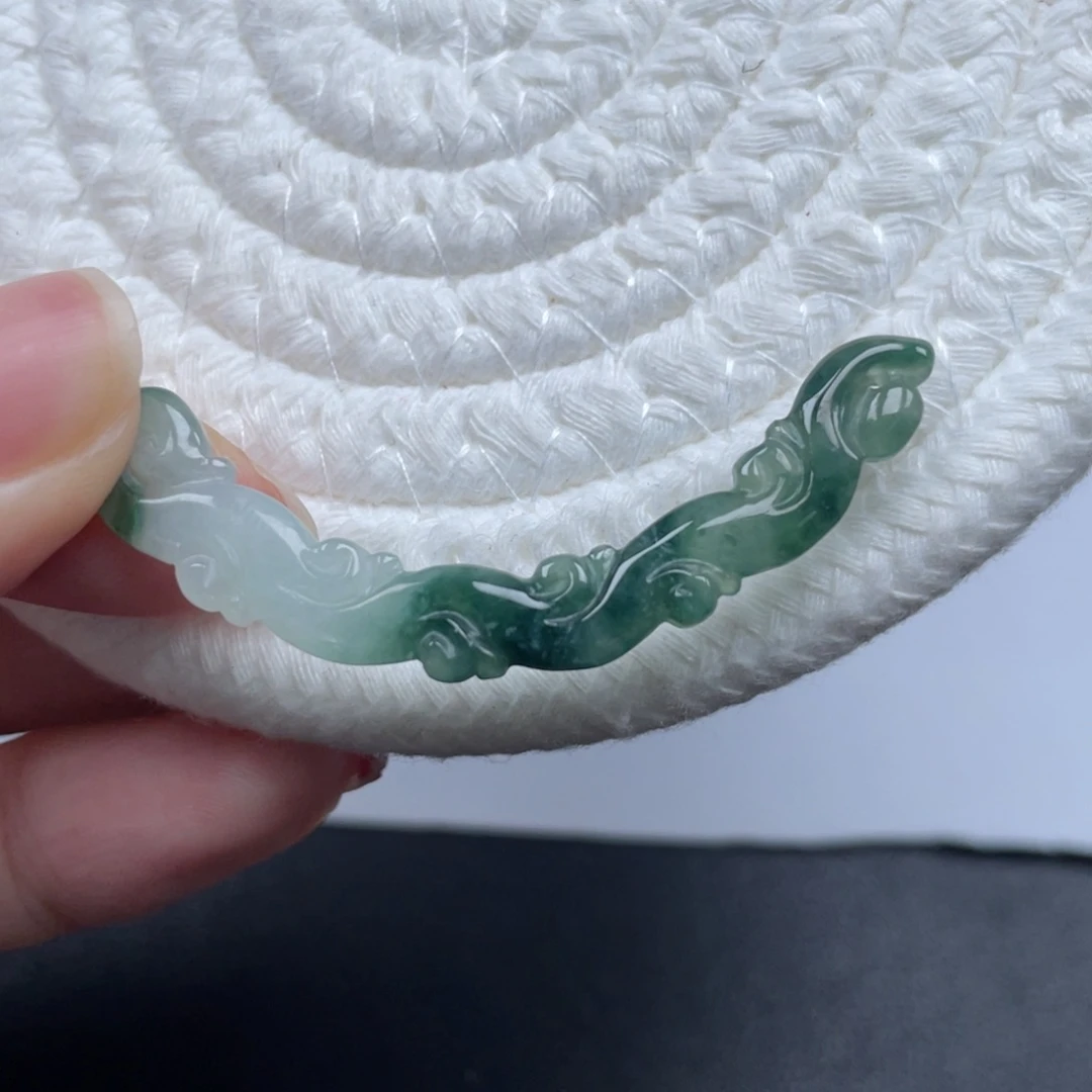 翡翠未镶嵌颈饰天然a货缅甸翡翠