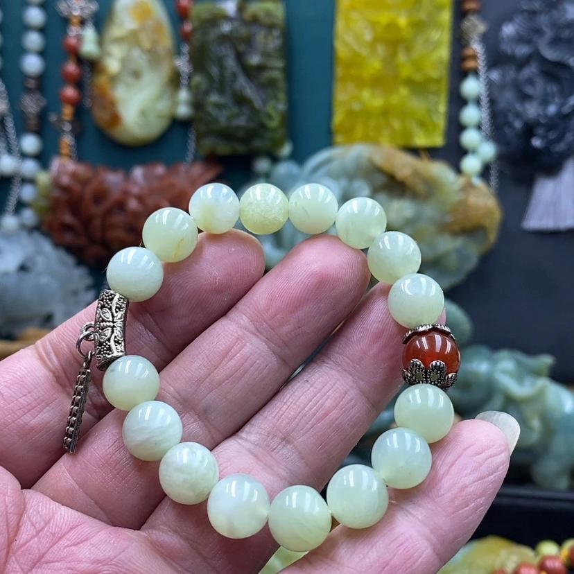 【闪购商品】未镶嵌蛇纹石玉手链随机发货