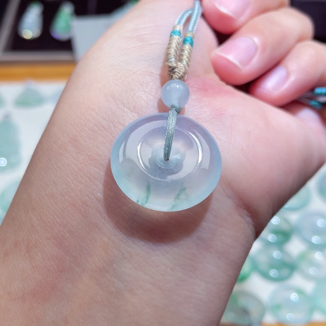 颈饰未镶嵌翡翠扣子