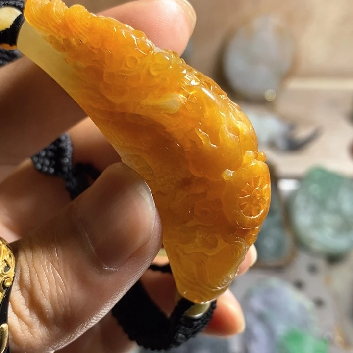 未镶嵌定制翡翠手牌