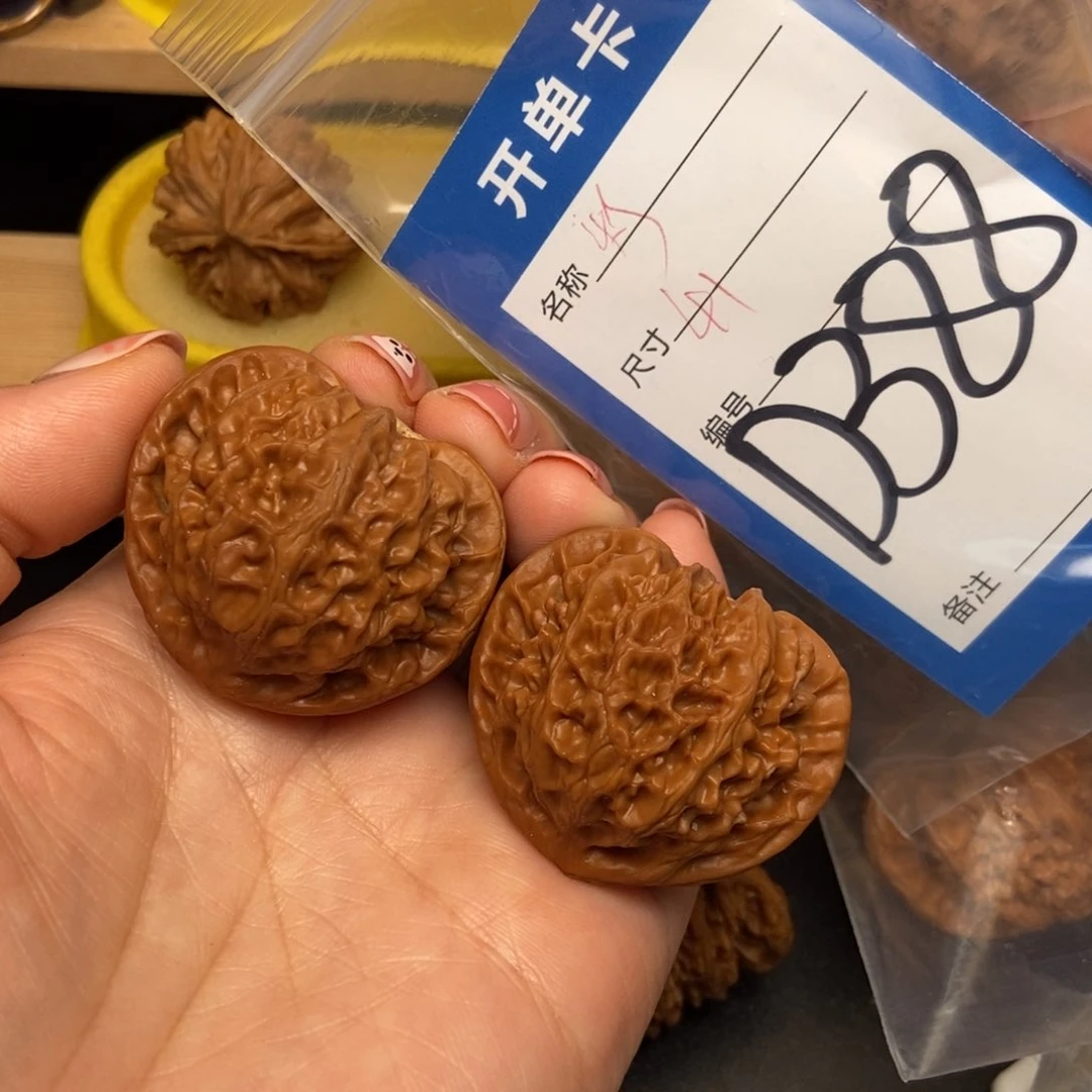 桃核吊坠核桃宫灯