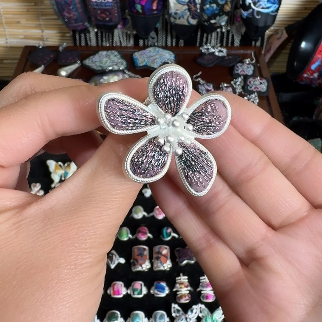 织绣民族风刺绣戒指