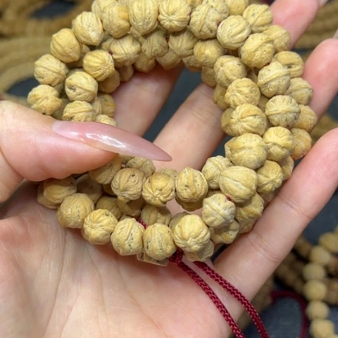 【闪购商品】柏香籽/百香籽手串刘****曲