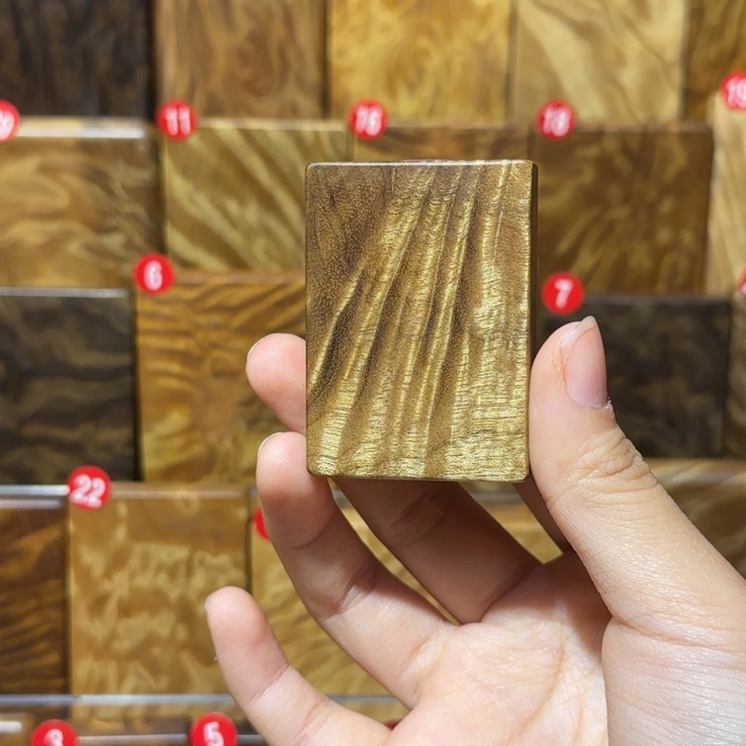 修***昱金丝楠小叶桢楠无事牌