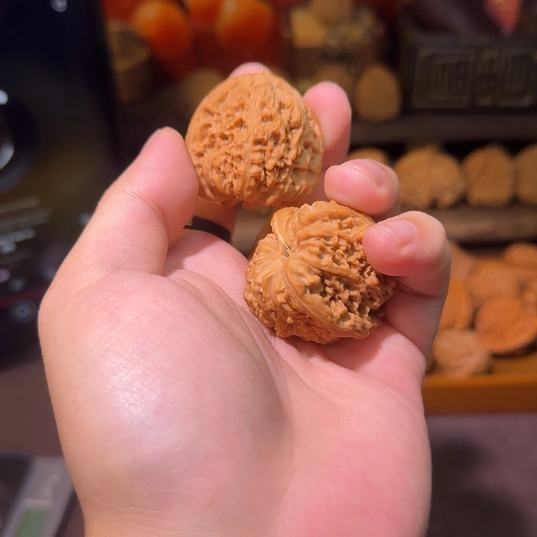 婆***馆吊坠文玩核桃全品39南疆石