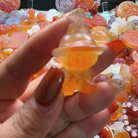 未镶嵌颈饰玛瑙/玉髓感**乖