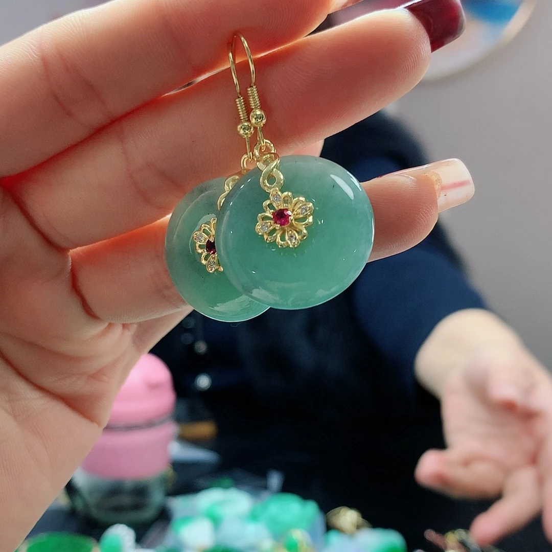 【闪购商品】翡翠耳饰未镶嵌，