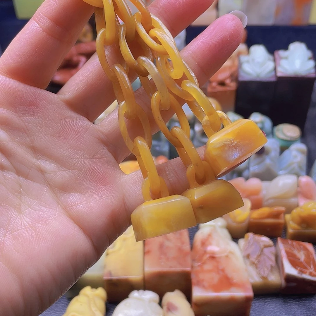 昌化石印石北部黄