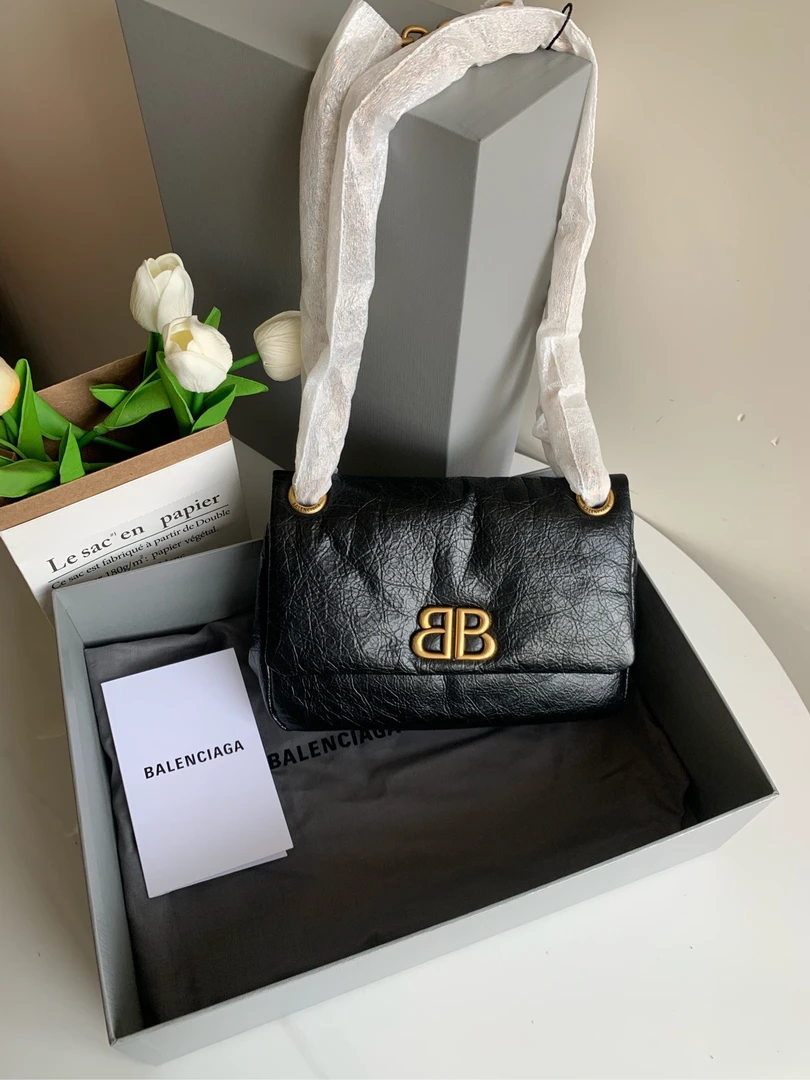 全新未使用 LV 巴黎世家金属配件磁力翻盖斜纹牛皮革手提单肩包