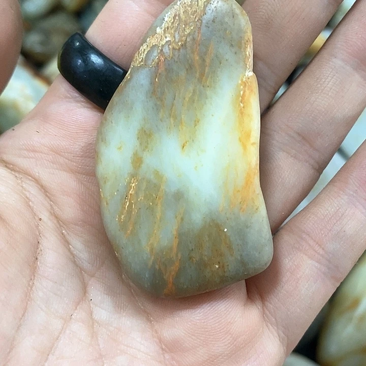 和田玉（糖玉）未镶嵌挂件