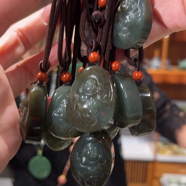 未镶嵌岫玉毛衣链