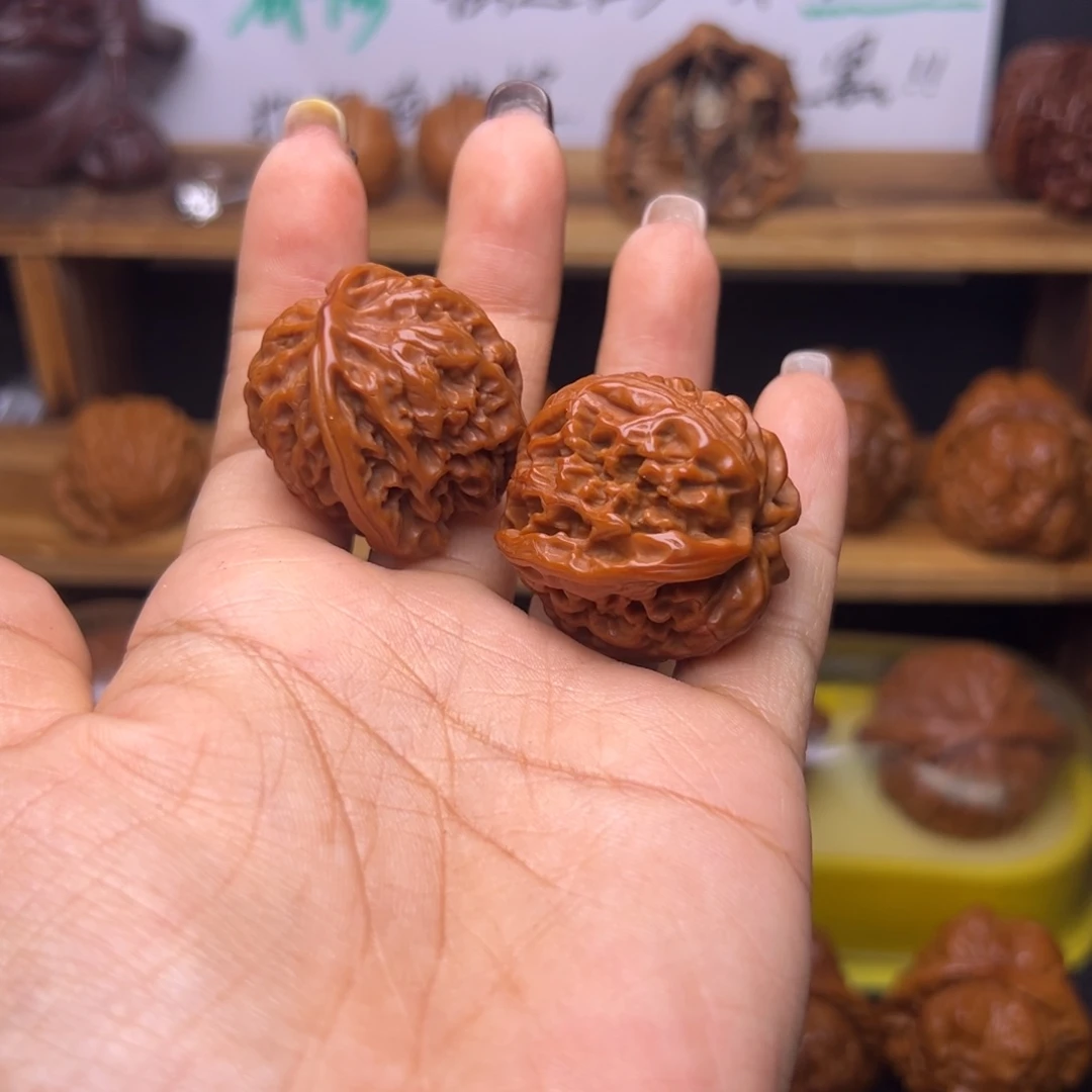 不***生桃核吊坠苹果园福利