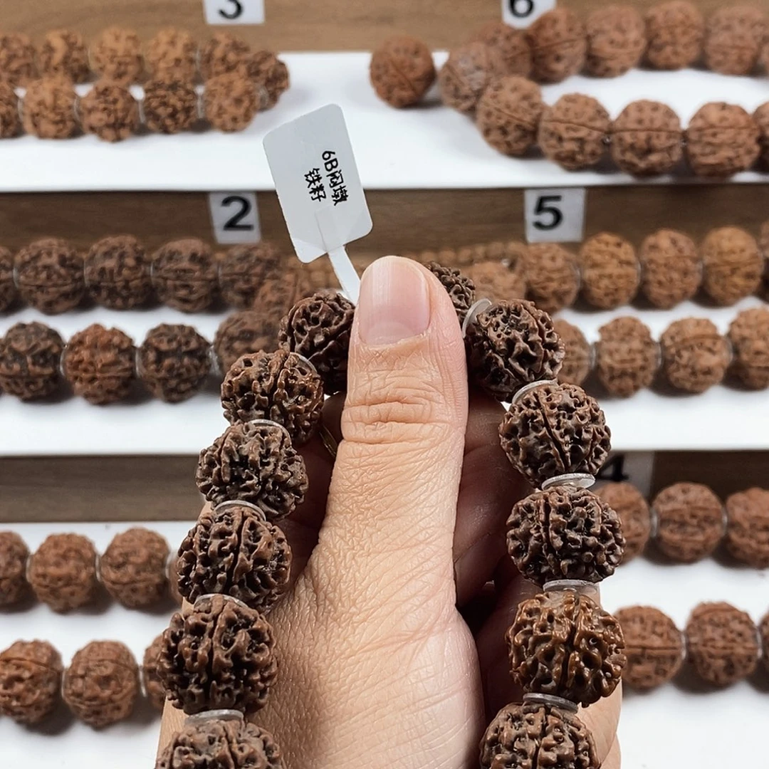 大***哥金刚菩提手串原生态6瓣铁籽