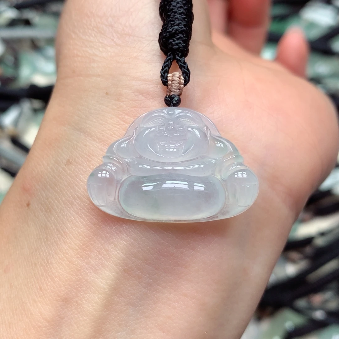 翡翠未镶嵌颈饰佛公