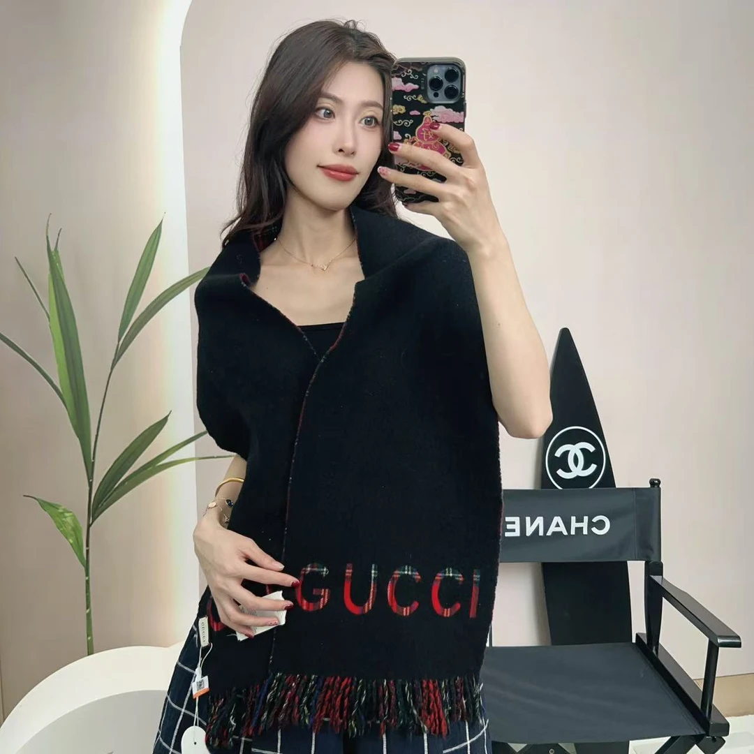 95新 GUCCI/古驰 麦殿/羊绒围巾红色/250127ZTZLB03