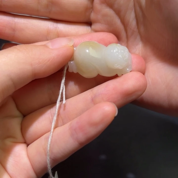 和田玉未镶嵌吊坠(不含链)