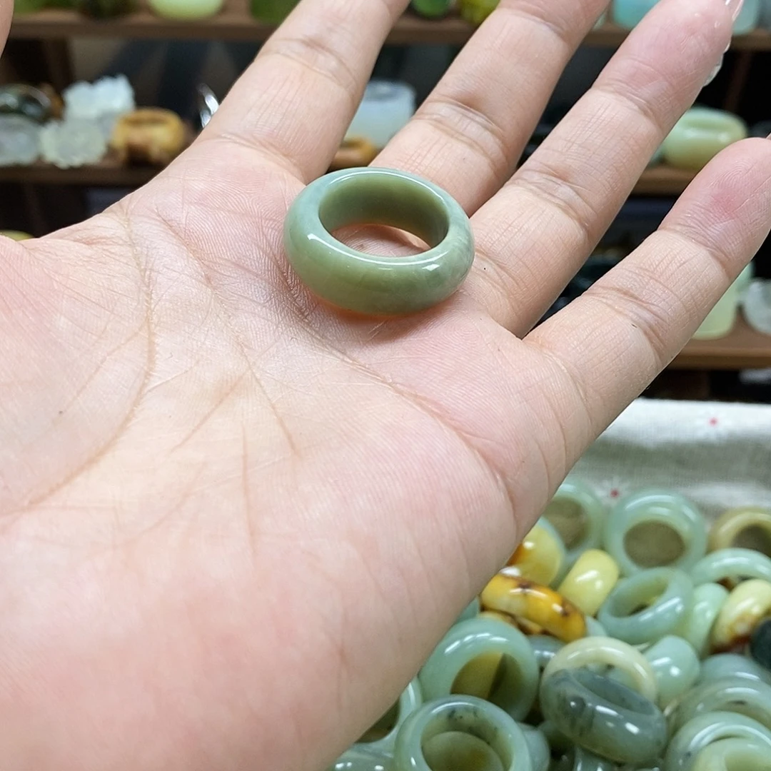 岫玉戒指未镶嵌八***骑