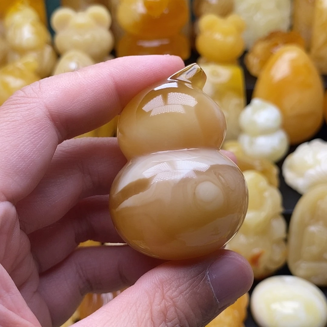 琥珀颈饰未镶嵌琥珀蜜蜡吊坠
