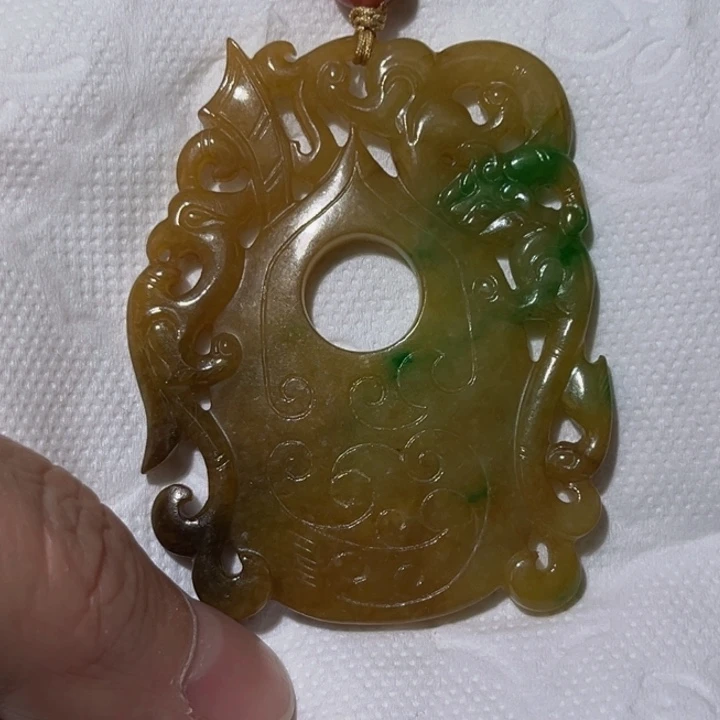 翡翠颈饰未镶嵌翡翠机芯配翡翠机芯配