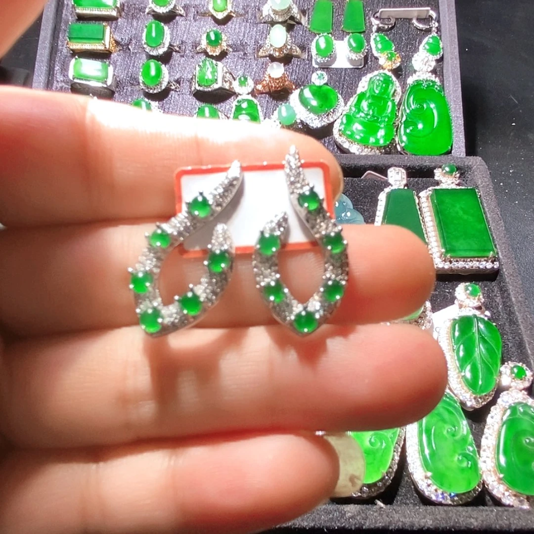 翡翠未镶嵌耳饰A货翡翠7