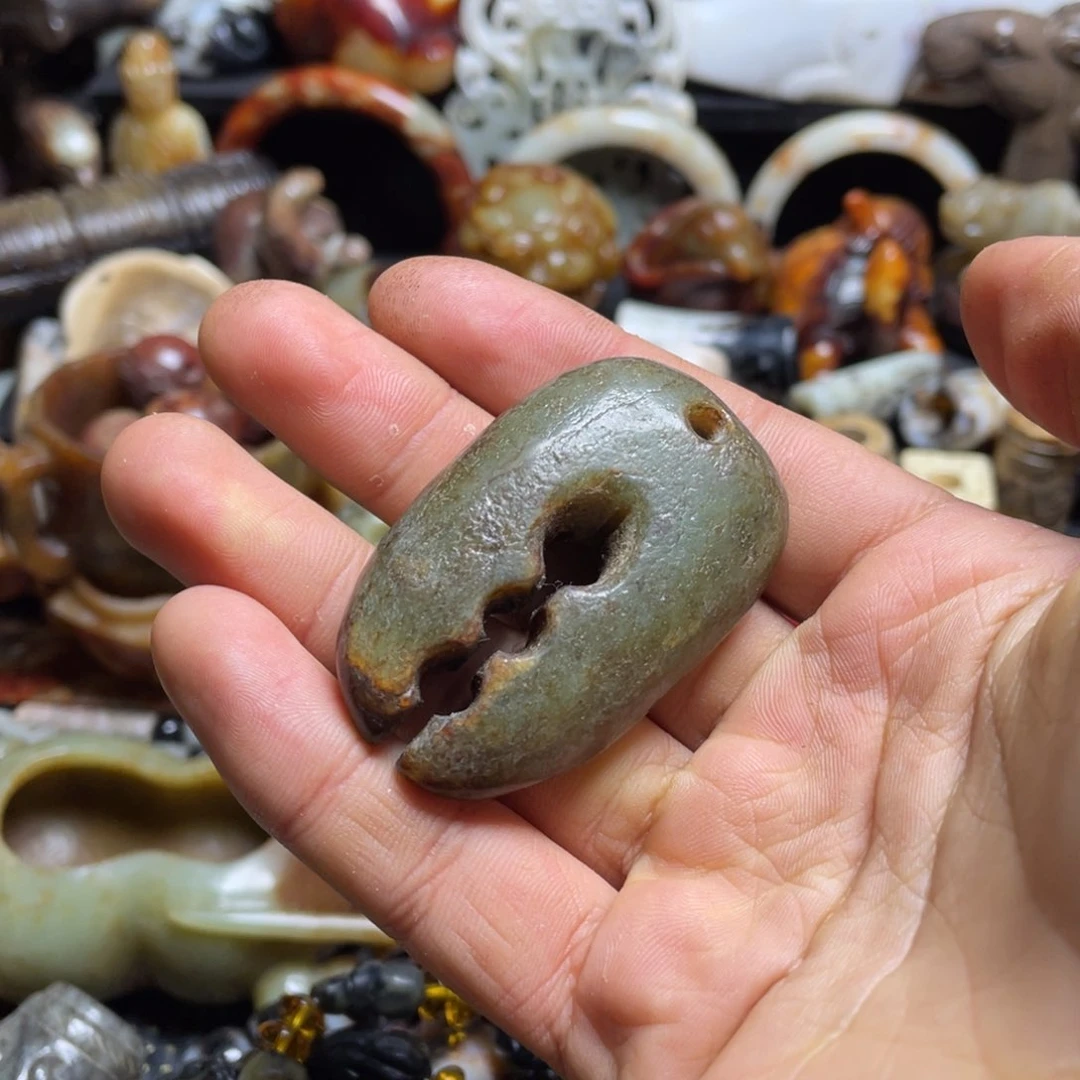 和田玉（糖玉）挂件未镶嵌