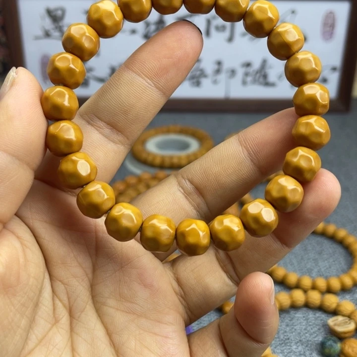 吊坠猴头核桃猴头