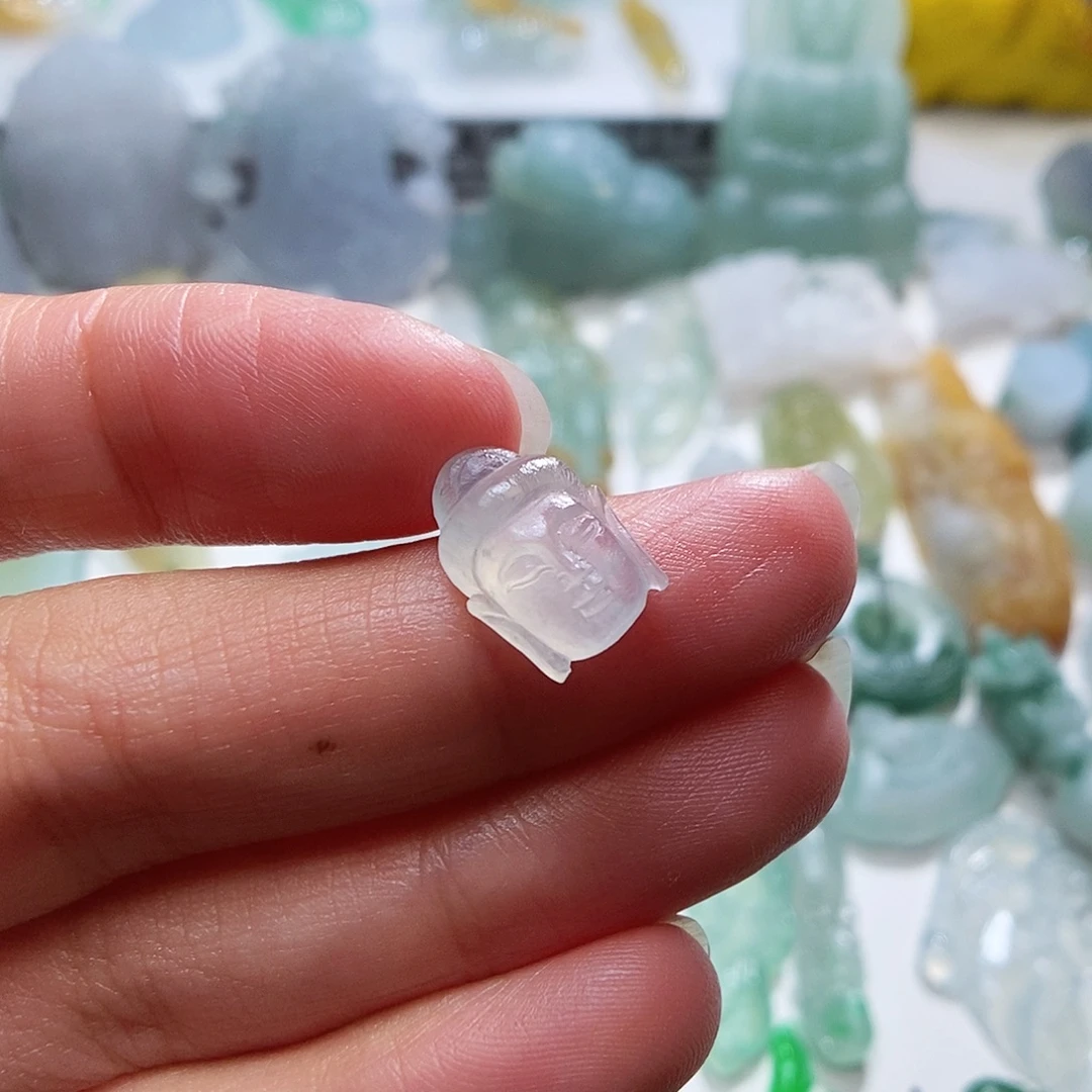 定制翡翠未镶嵌佛首