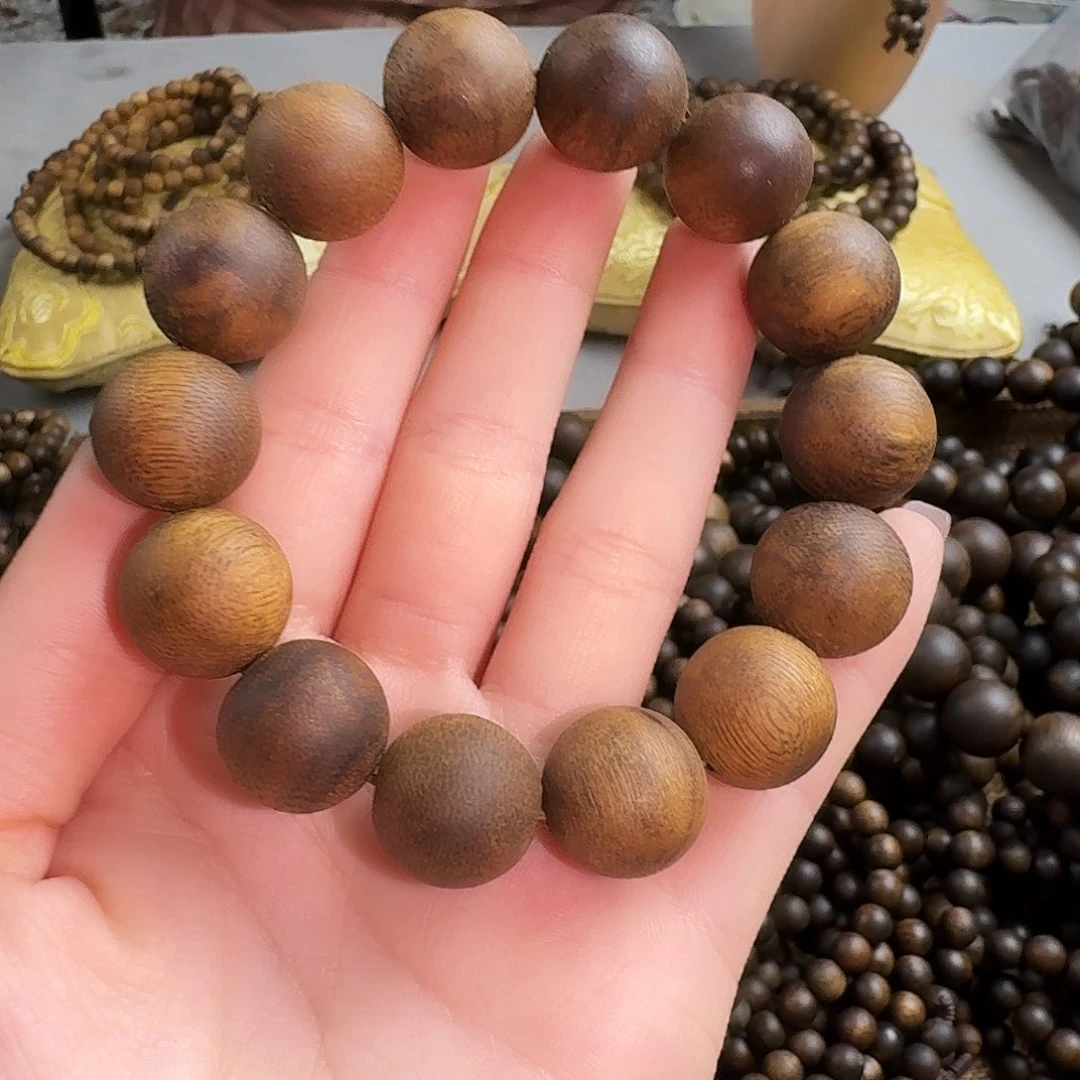 沉香香囊沉香白棋圆珠单圈卡18发一沉水级