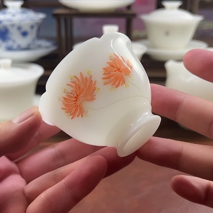 璞玉瓷釉下彩手绘《刺桐花》70ml花瓣主人杯