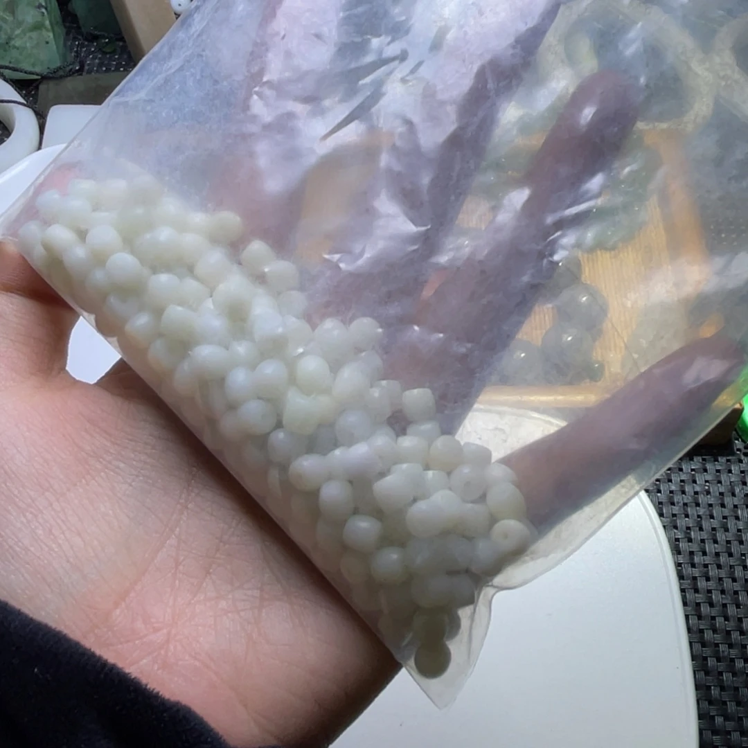 未镶嵌和田玉珠宝半成品石**晨