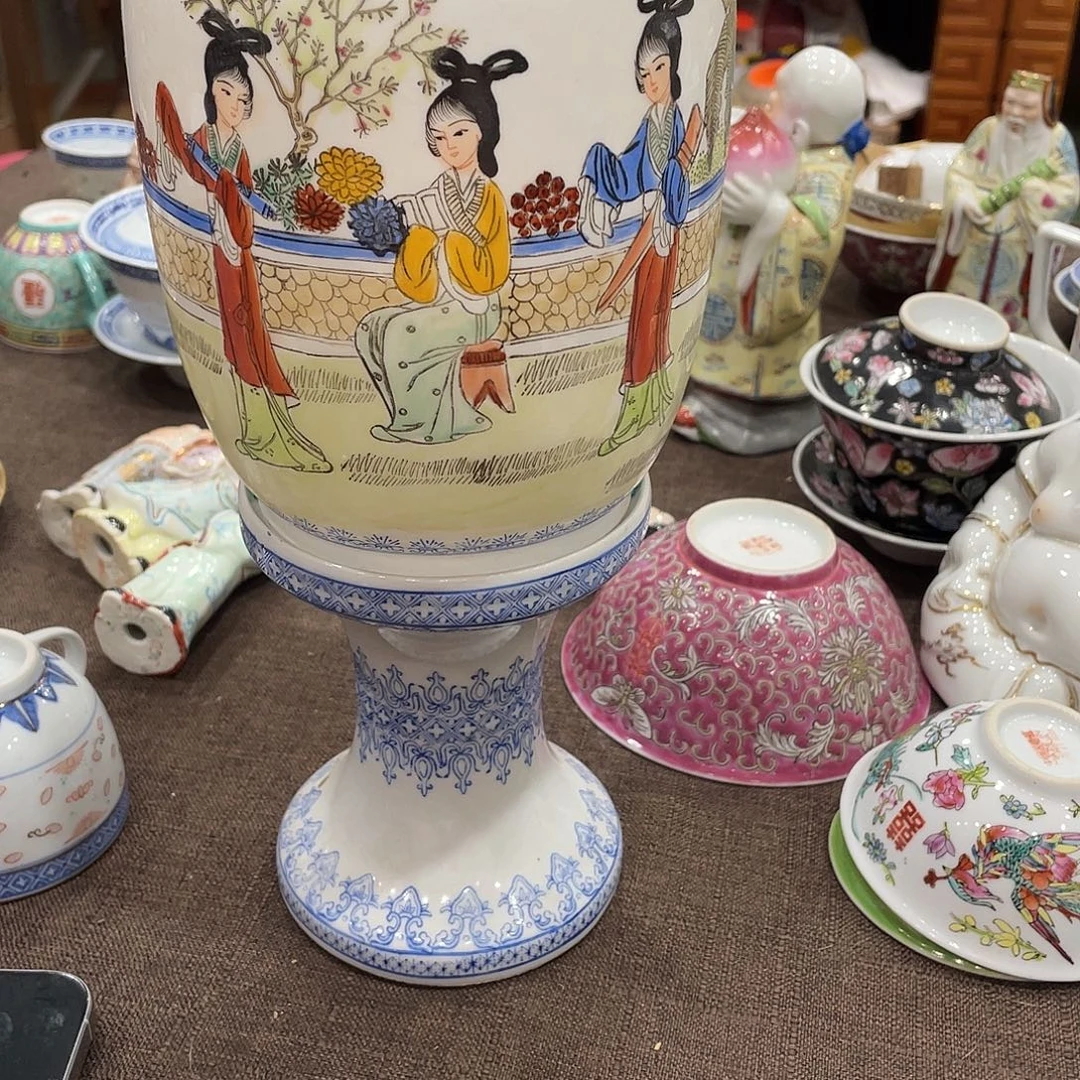 哇***塞瓷片景德镇粉彩手绘皮灯