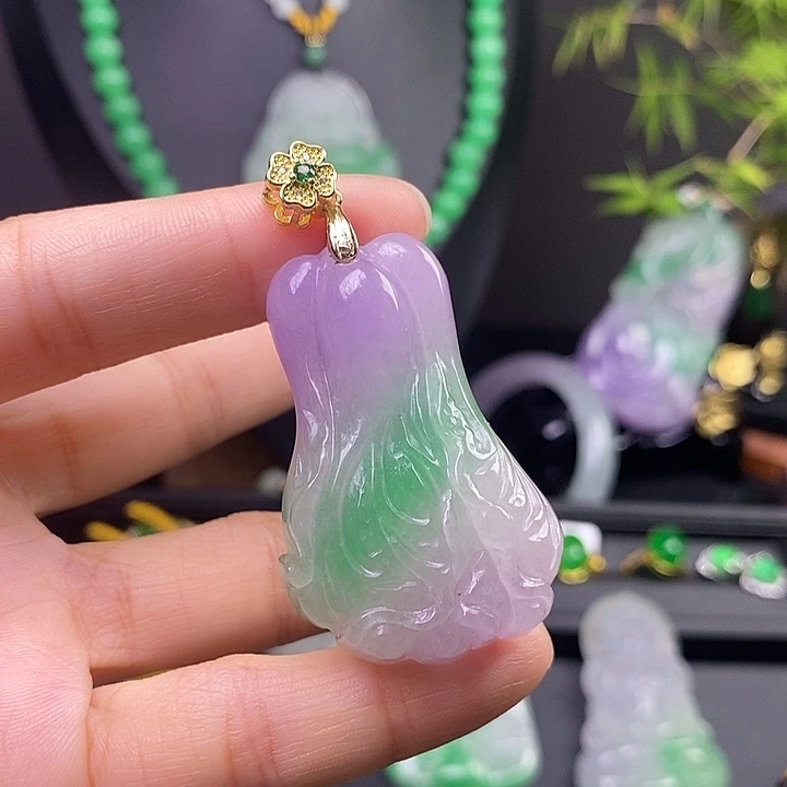 翡翠银S925镀金镶嵌吊坠(赠链)