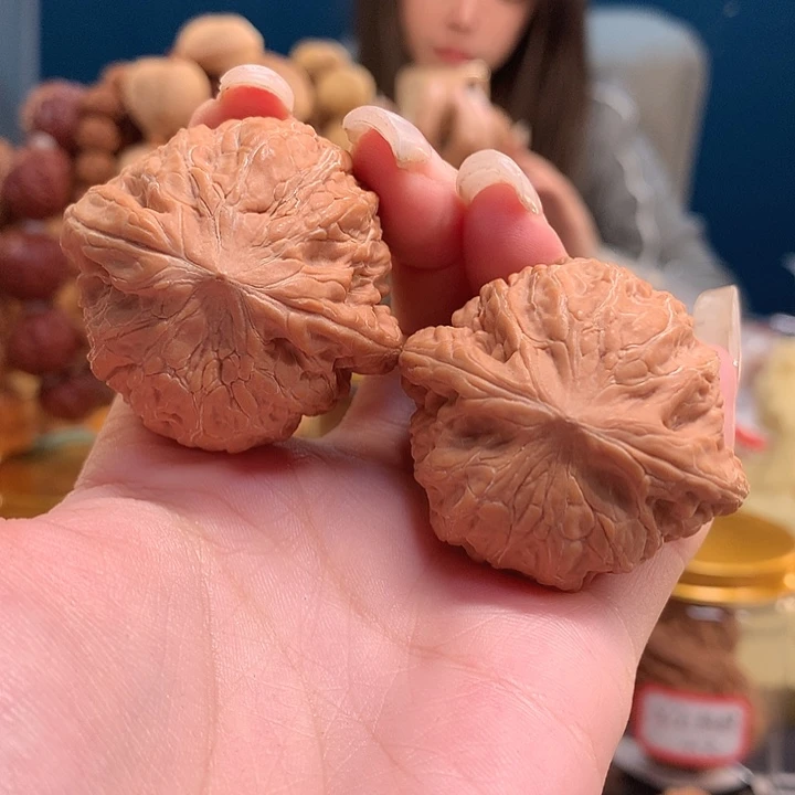 文玩核桃吊坠41铁锤